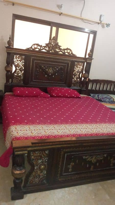 Double bed and single bed 3