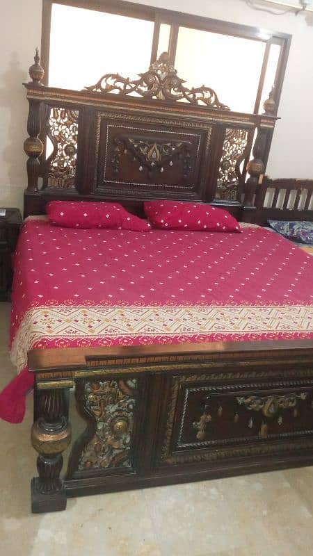 Double bed and single bed 4