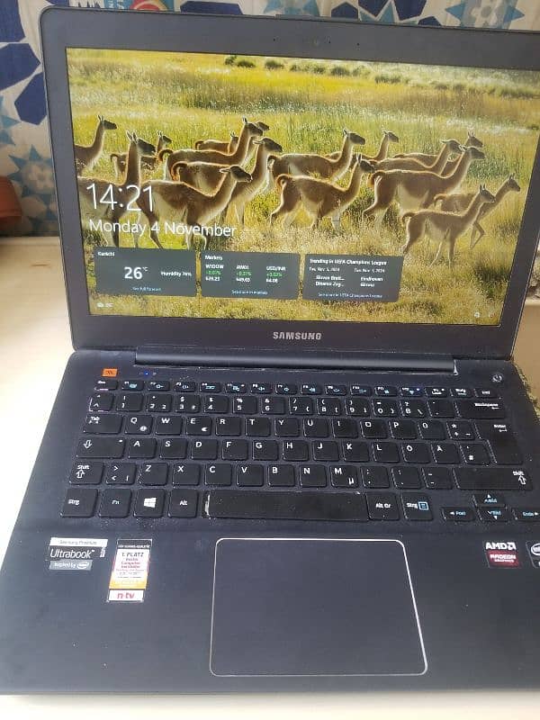 Samsung premium ultrabook core i7 3