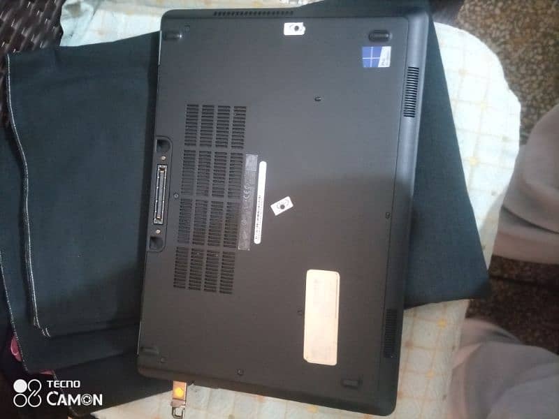 Dell Latitude E5450 6