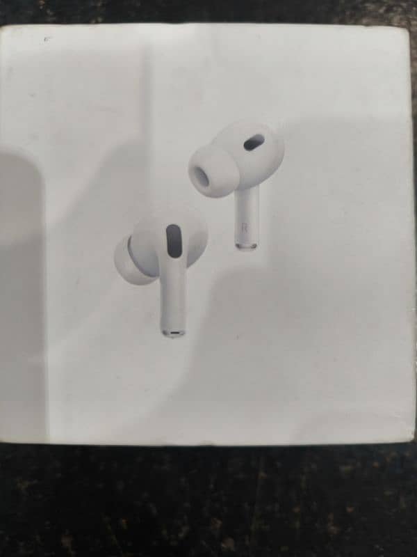 Apple airpods 0