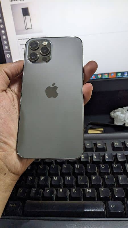 I phone 12 Pro (128GB) Factory Unlock water pack. 2