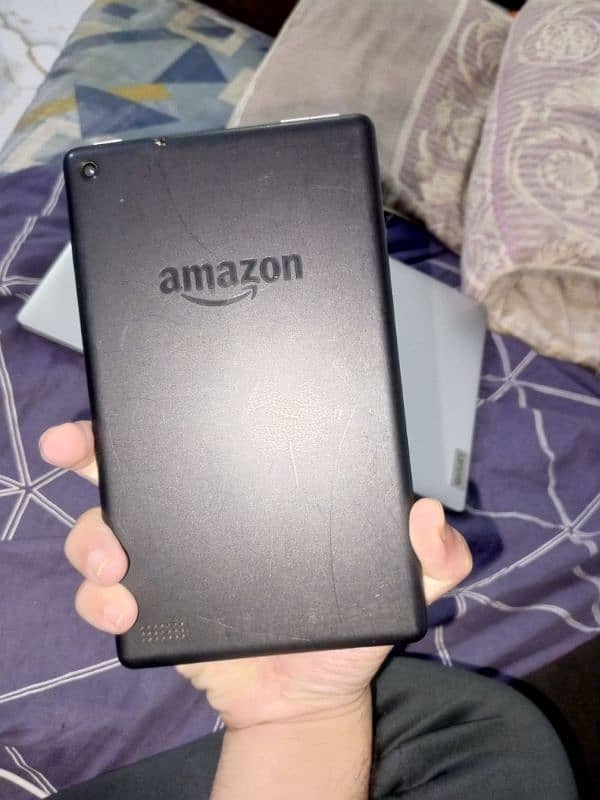 best tablet.  low price.  contact me please Whatsapp message. 1