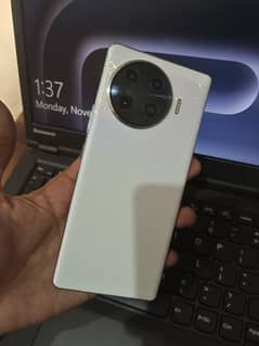 Techno spark 20 pro plus