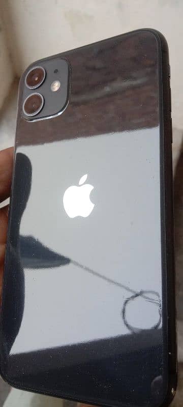 iPhone 11 . . 128gb Non PTA 3