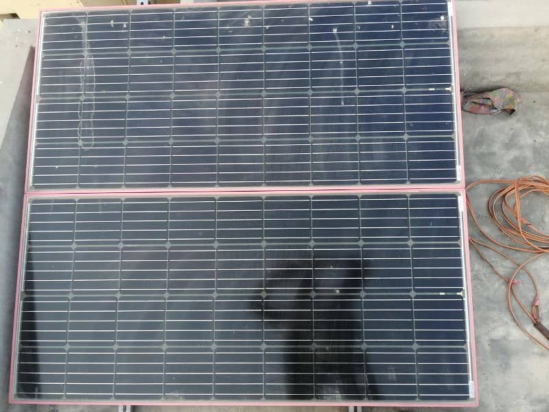 220 wat ki 1 solar panel ha total 2 panel ha 0