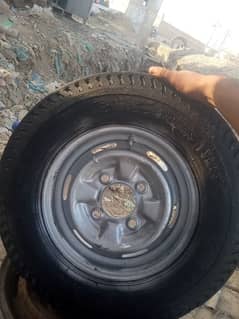 tyre stapni