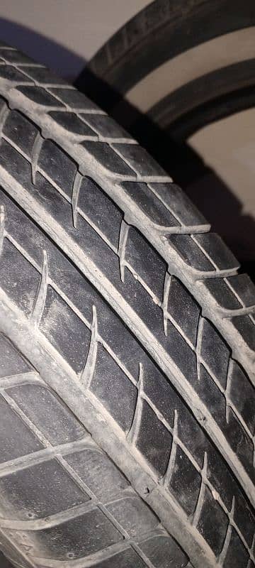 use tyre 155/70R/12 white pati condition 90% pancher less jori 15000 4