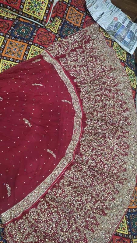 Bridal Lehnga - Medium with Jewelry excellent condition 4