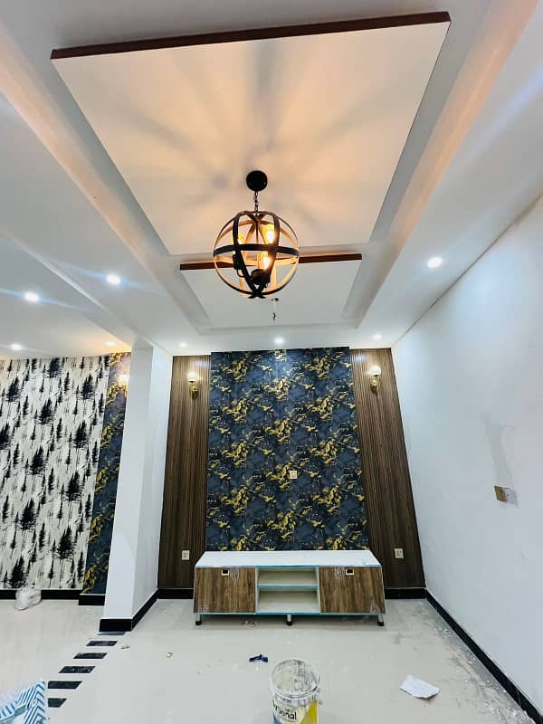 5 Marla Stylish & Elegant House Available For Sale In new Lahore City Phase 2 B Block 9