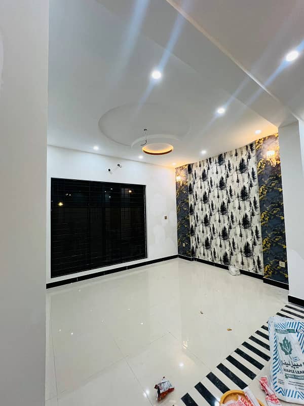 5 Marla Stylish & Elegant House Available For Sale In new Lahore City Phase 2 B Block 10