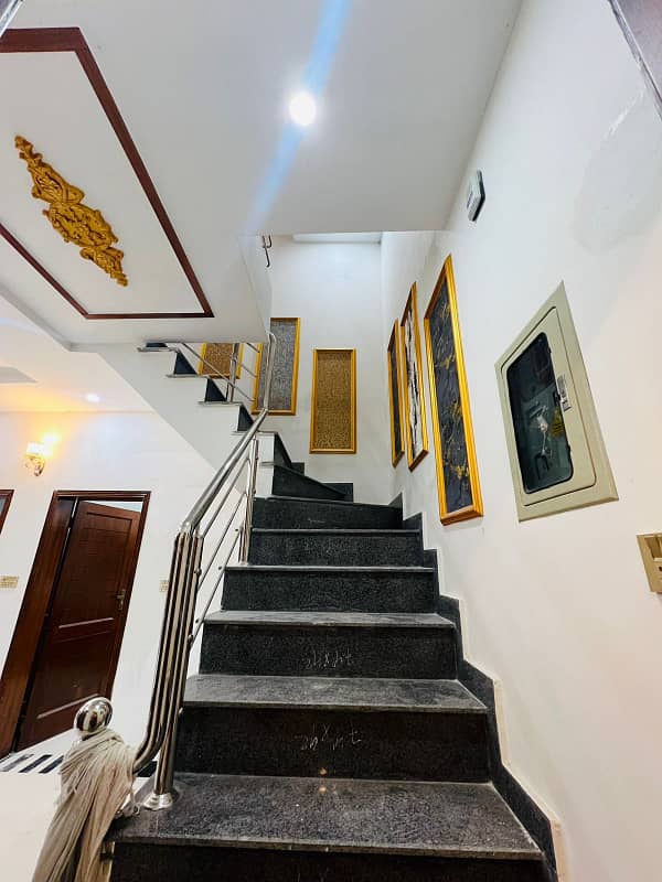 5 Marla Stylish & Elegant House Available For Sale In new Lahore City Phase 2 B Block 15