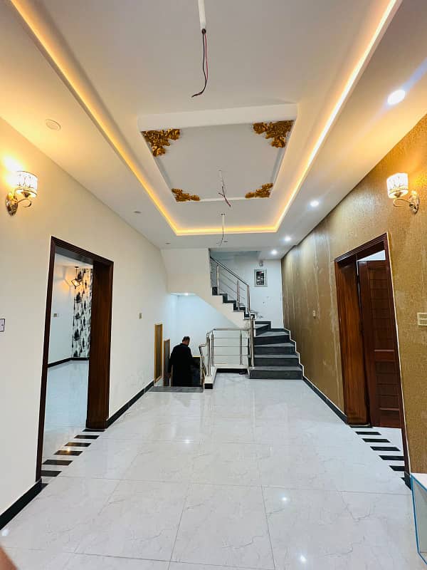 5 Marla Stylish & Elegant House Available For Sale In new Lahore City Phase 2 B Block 18