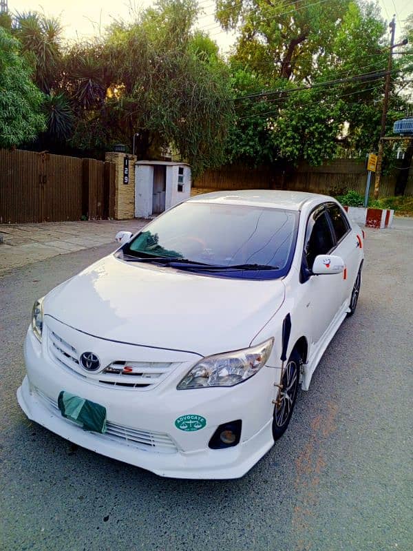 Toyota Corolla XLI 2013 1