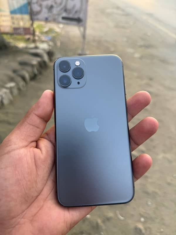 iphone 11 pro 10 by 10 256 gb 98 bh non pta 0