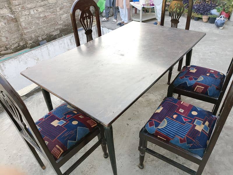 6 chairs+ Dining Table urgent sale 5