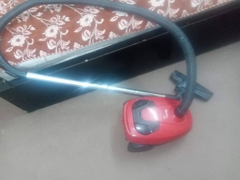 vaccum cleaner 2