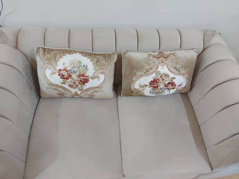 2 seater sofa 1