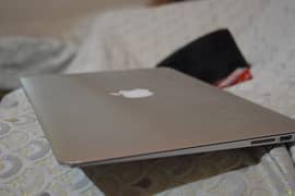 MacBook air 2012—13