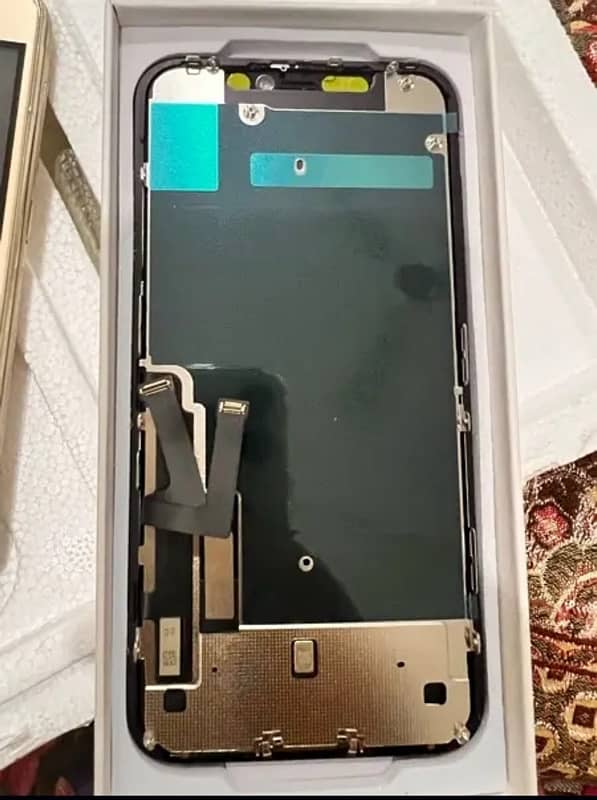 iphone 11 LCD 1