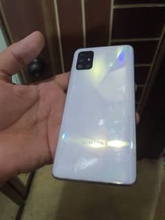 SAMSUNG A51