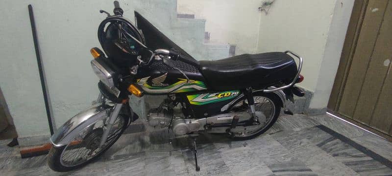 Honda cd 70 black 0