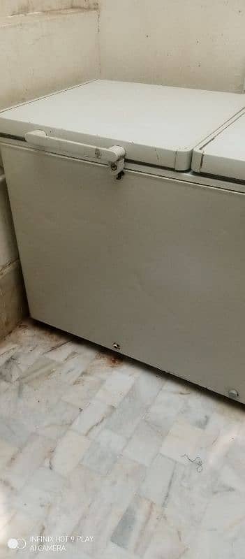 Dawlance Deep Freezer Double Door Full Size 1