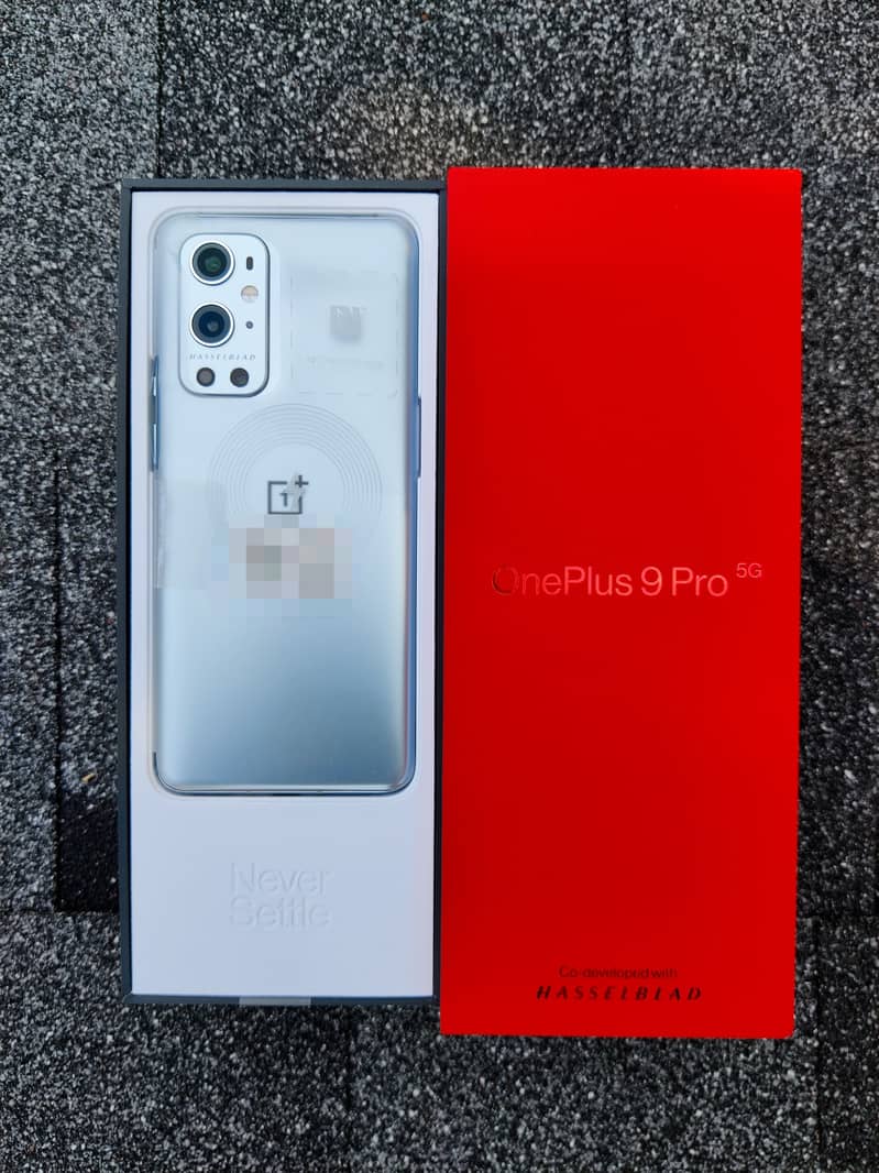 OnePlus 9 Pro 12/256GB 5G Smartphone (Morning Mist) 5