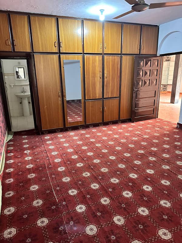 12 Marla Upper Portion For Rent ( Opposite Adil Hospital) 4