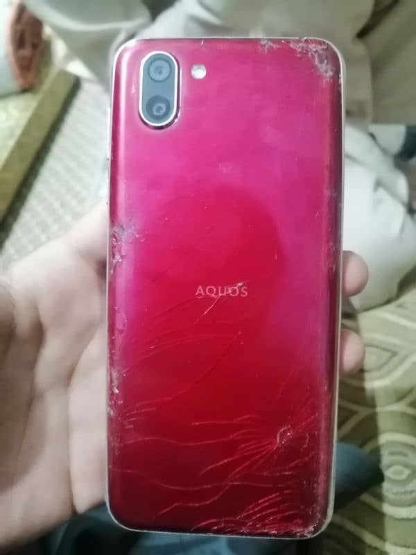 Aquos r2 Aprroved officialy 0