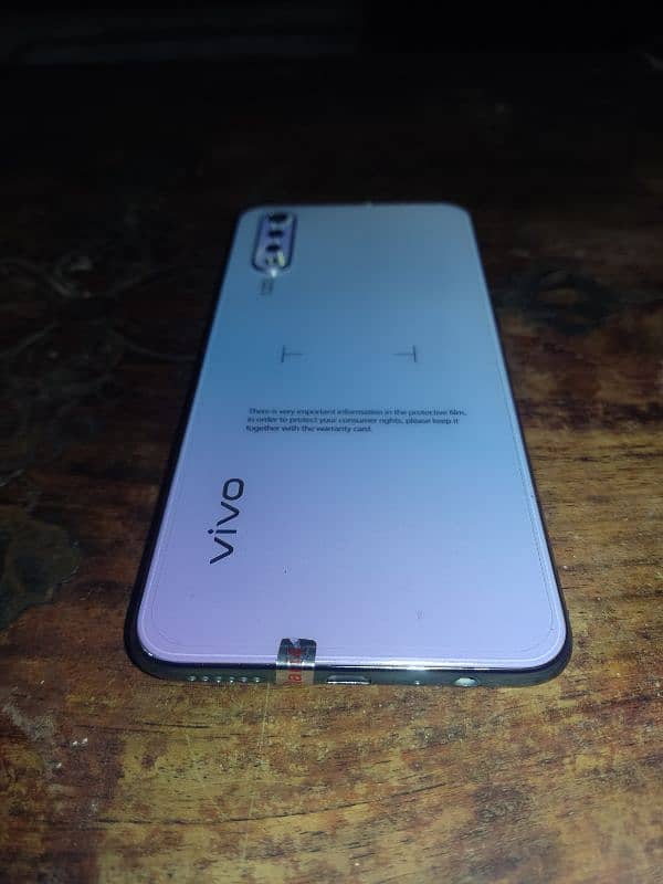 VIVO S1 1