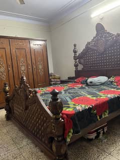 New conditions bedroom set for sale