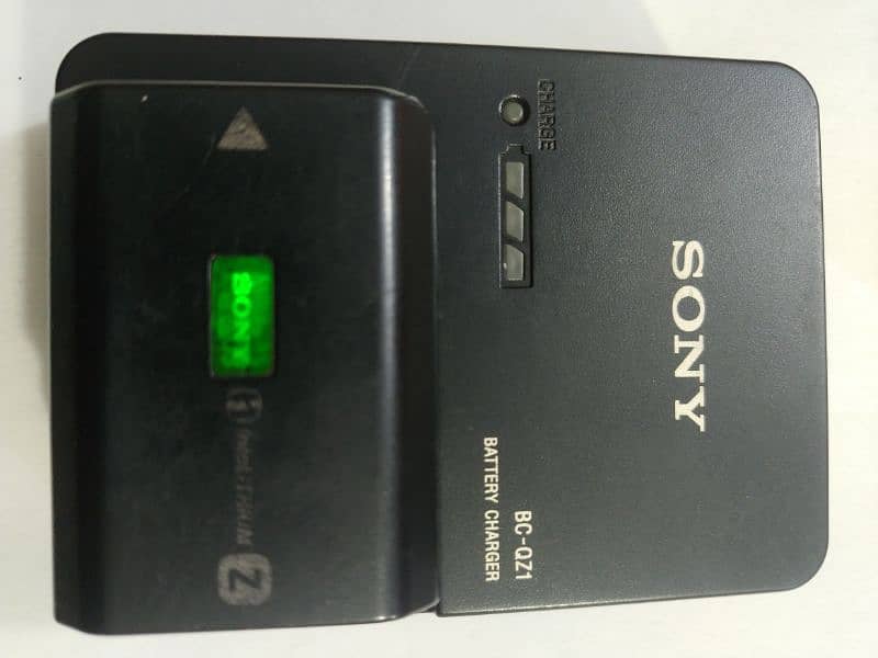 Sony a7iii Battery & Charger 3