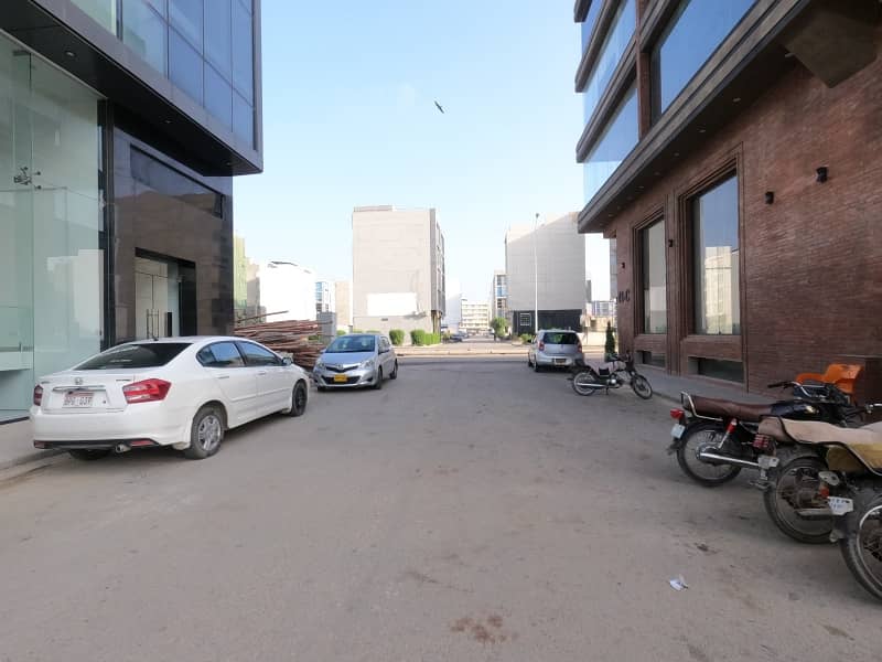 Brand New Building for Sale in Defence Phase 8, Murtaza Commercial Ideal for Large & Multinational Companies 41