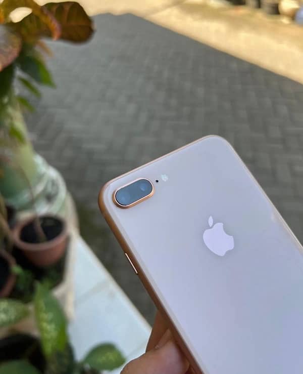 iphone 8 plus 256Gb PTA Approved , Contact nmbr 03329497518 2