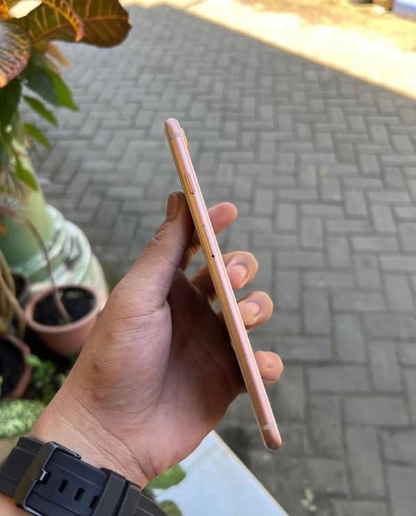 iphone 8 plus 256Gb PTA Approved , Contact nmbr 03329497518 5