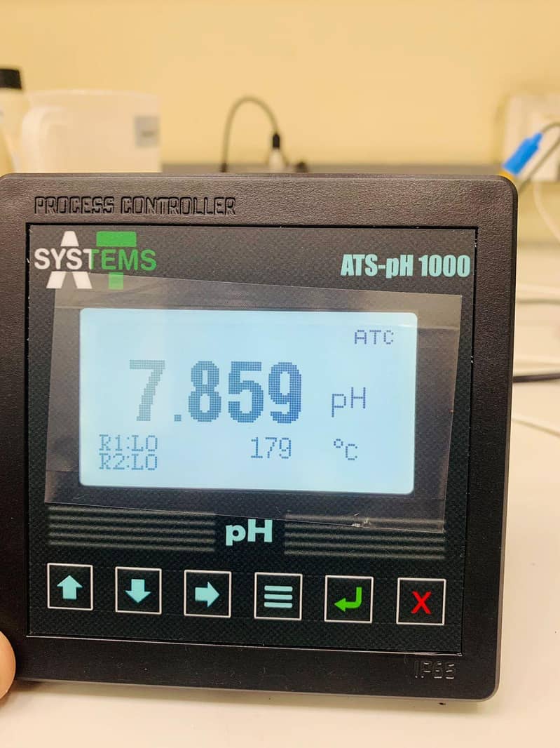 pH controller / Level Meter / Conductivity Meter 12