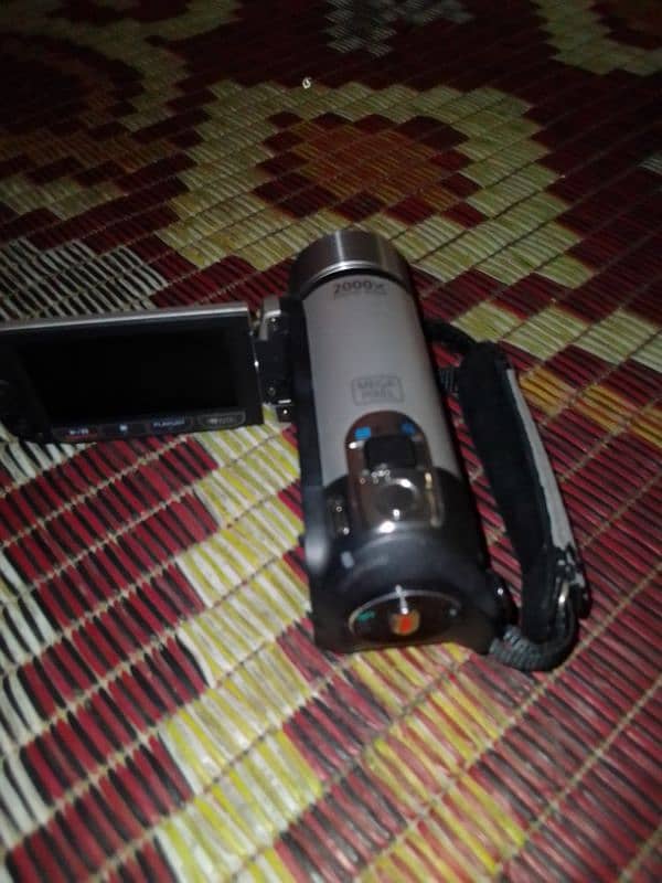 canon cemra fs21 but battery fulad 7