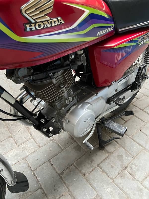 Honda 125 mint condition 10/10 neat and clean best to buy 8