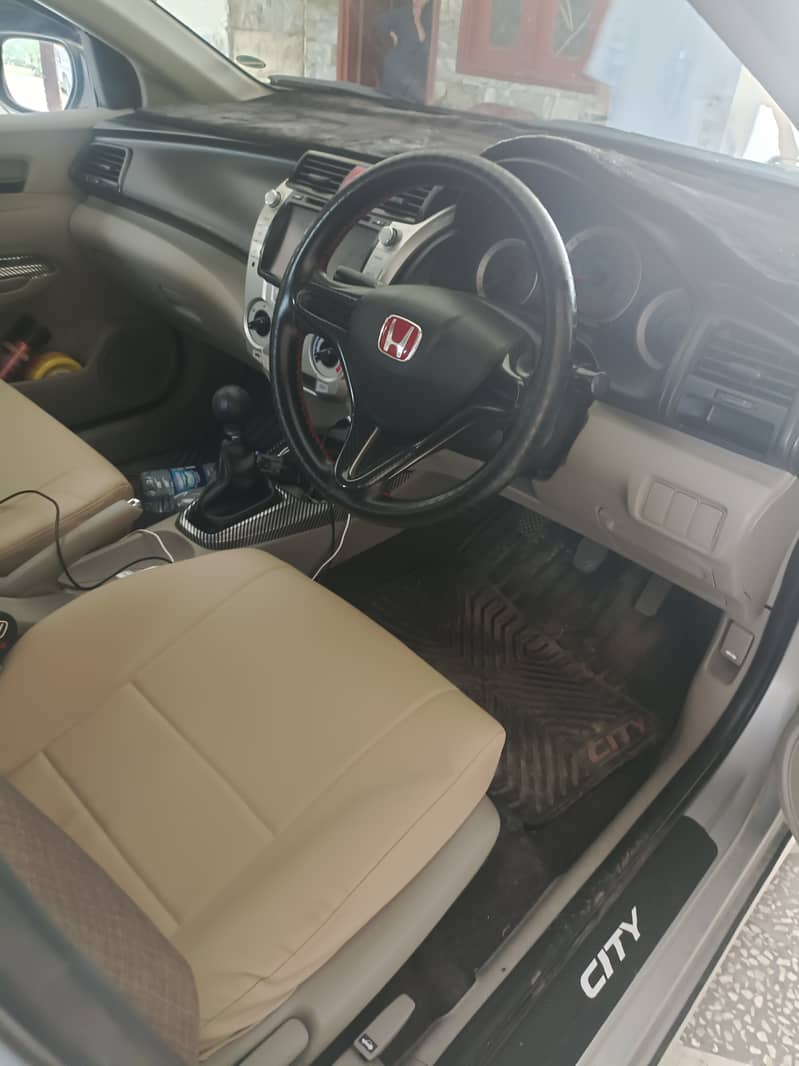 Honda City 1.5 IVTEC 2014 Islamabad Regt 11