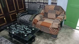 Home less Used 8/10 Condition Sofa Set Available at Cheap Price