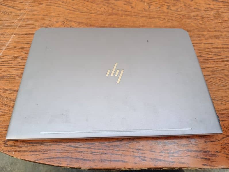 Hp zbook studio g5 i7 9th Gen 24gb Ram, 1Tb storage, 4gb graphic card 4