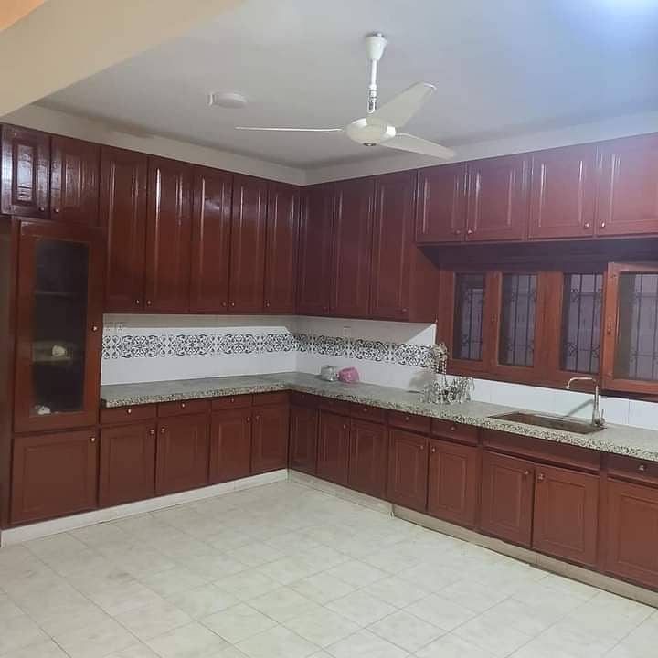 Renovated Bungalow For Rent 10