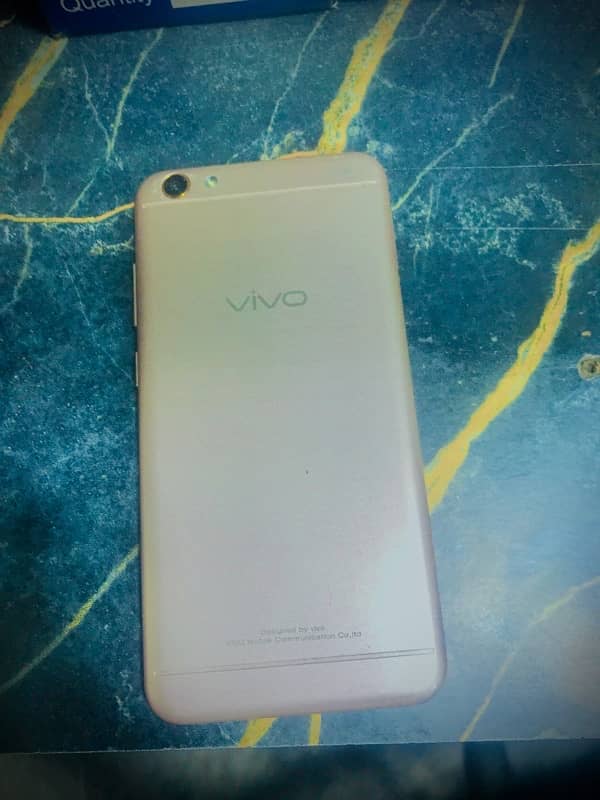 Vivo y66 3