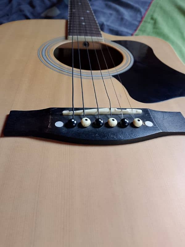 semi acoustic guitar 2