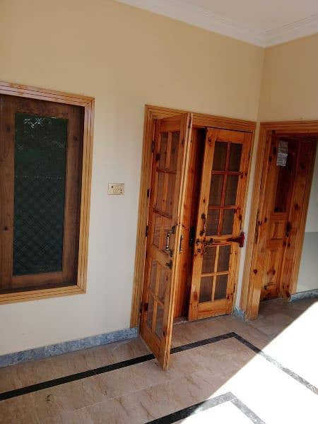 1st floor available near police colony 9