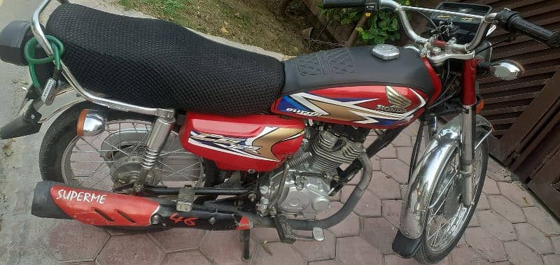 Honda 125 - excellent condition 1