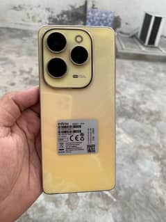 Infinix Hot 40 Pro