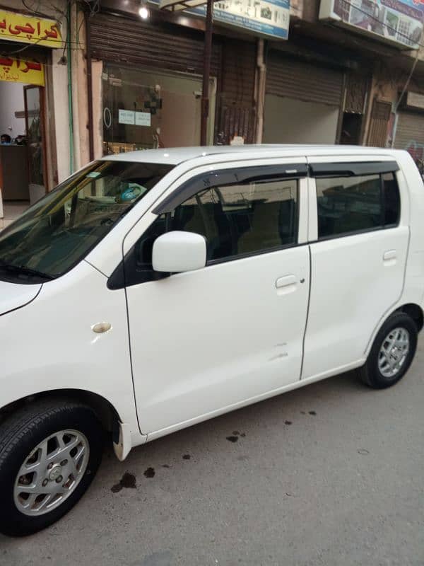 Suzuki Wagon R 2018 1