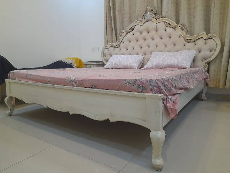 Bridal Bed Set with Dressing Table 1